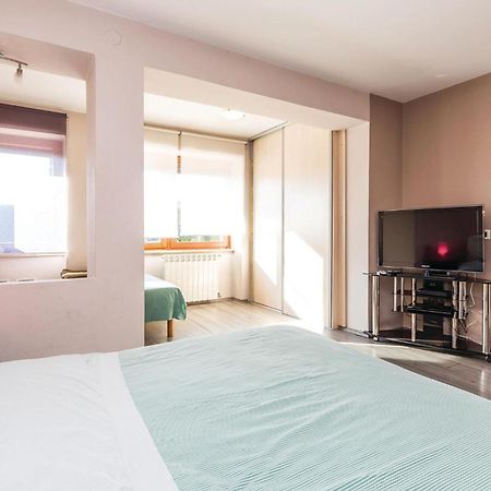 Stunning Apartment In Rijeka With 1 Bedrooms And Wifi Exterior photo