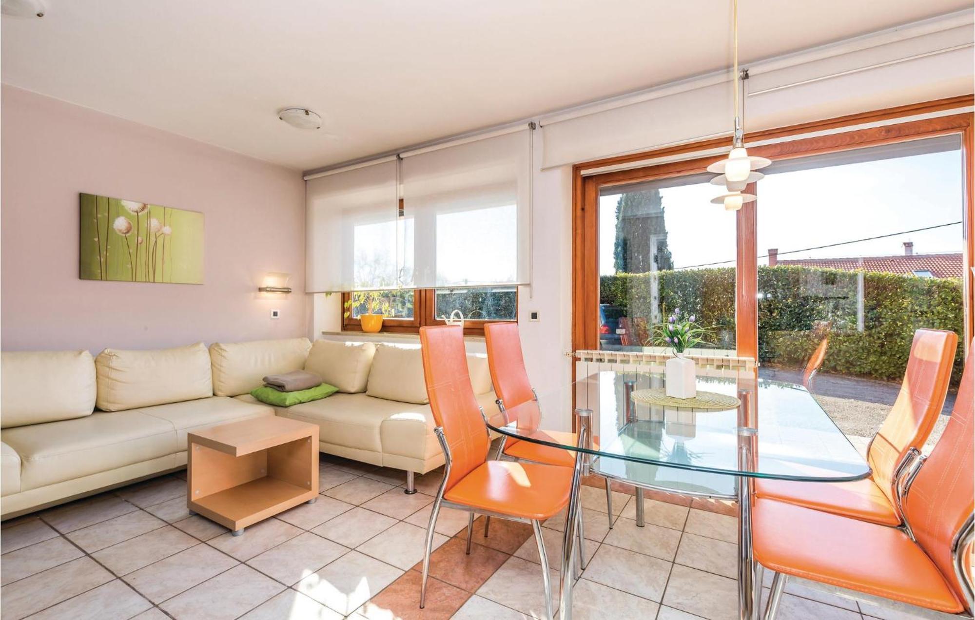 Stunning Apartment In Rijeka With 1 Bedrooms And Wifi Exterior photo