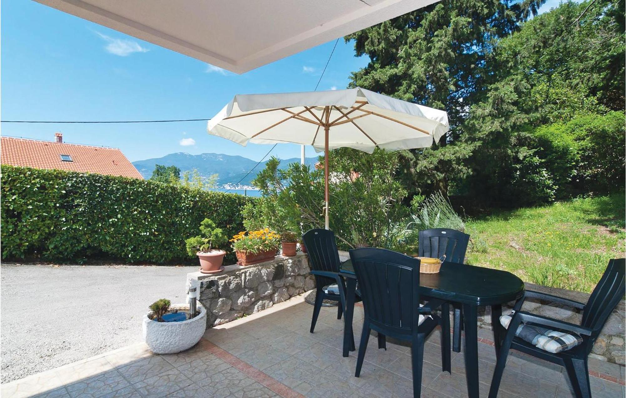 Stunning Apartment In Rijeka With 1 Bedrooms And Wifi Exterior photo